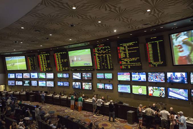 Florida Senator Goes All-in On Sports Betting, Files Three Separate Bills