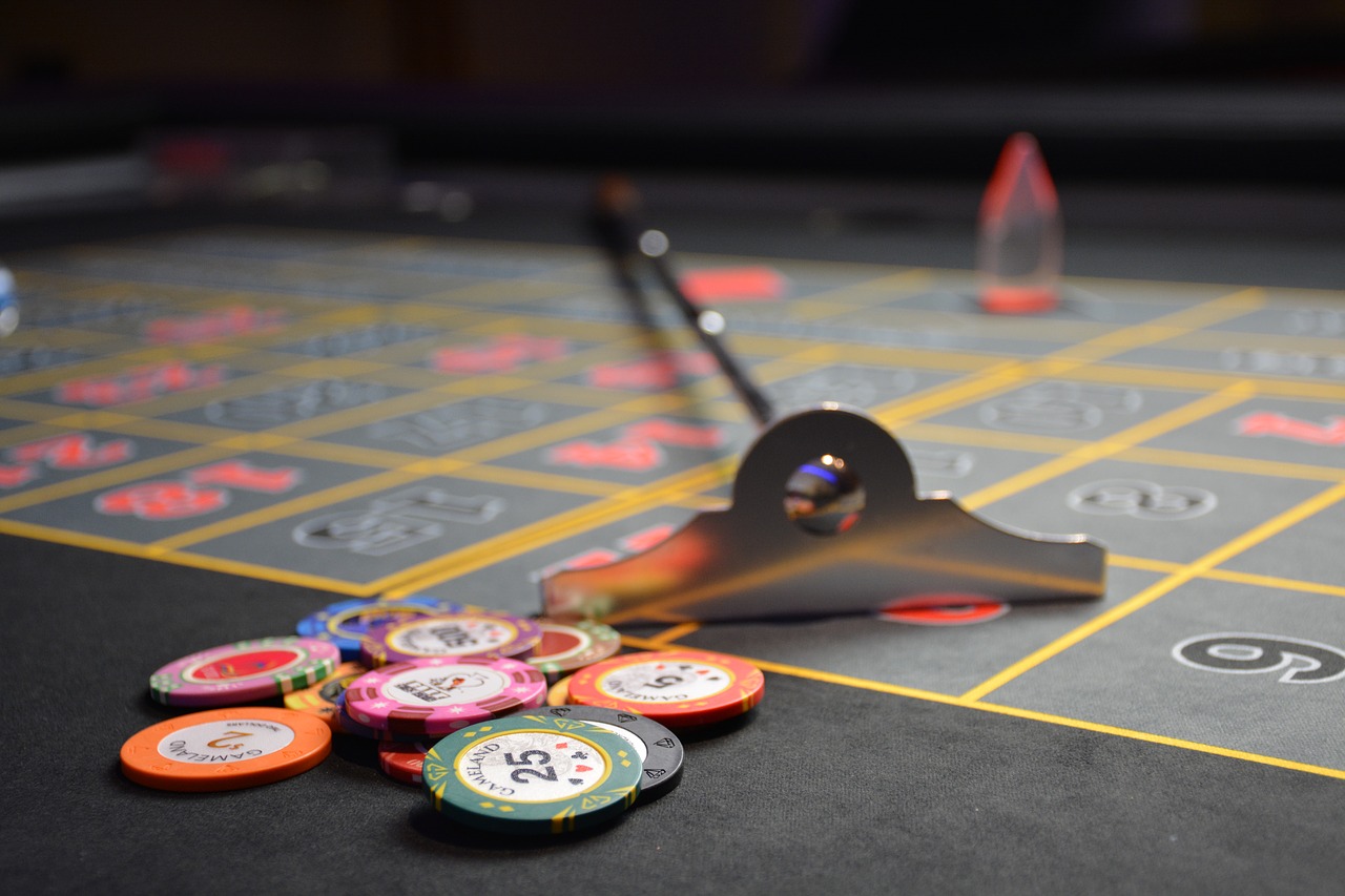 Nevada Gamblers Will Wear Masks While Playing at No-Barrier Table Games