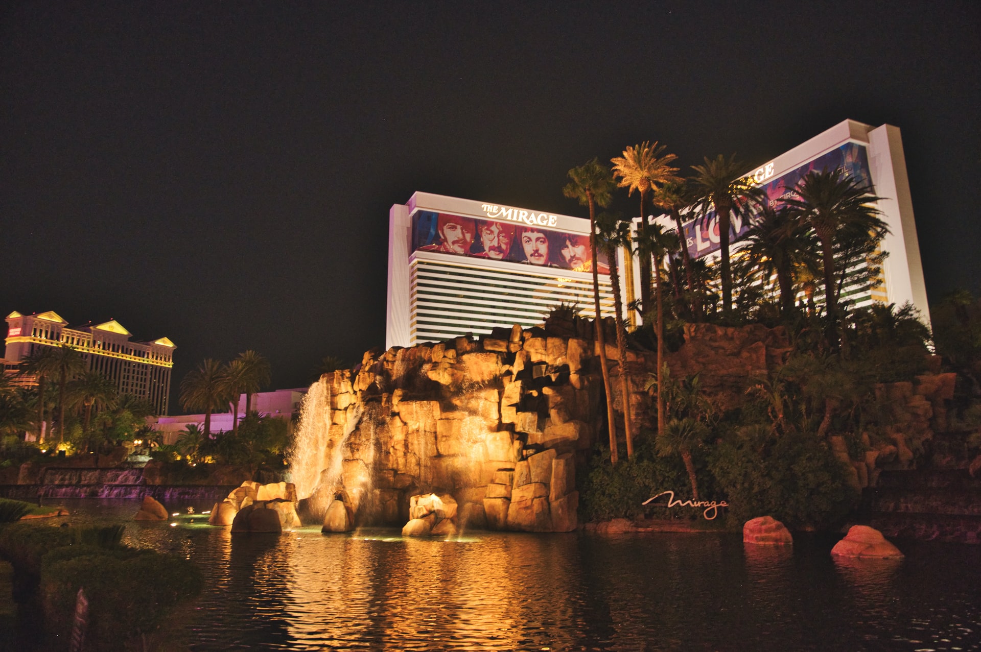 MGM Resorts International Announces $2B Share Repurchase Program